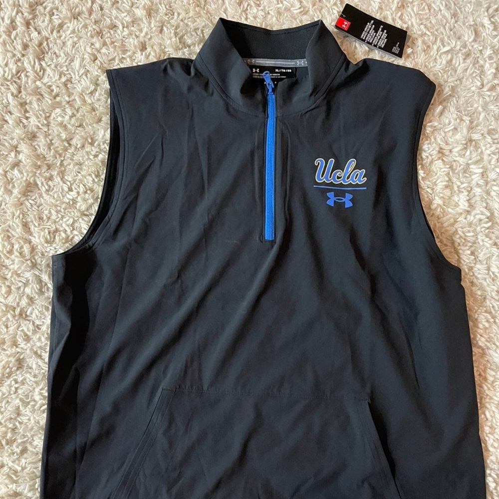 Under Armour Men’s Sleeveless Shirt